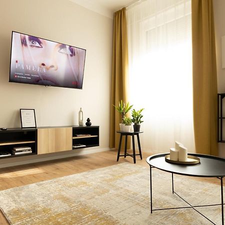 Square 2 Appartement Debrecen Buitenkant foto